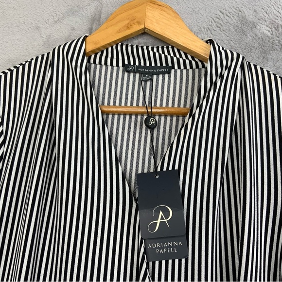 Adrianna Papell Long Sleeve Black and White Overlay Blouse. Size Medium. (NWT). - Picture 3 of 6